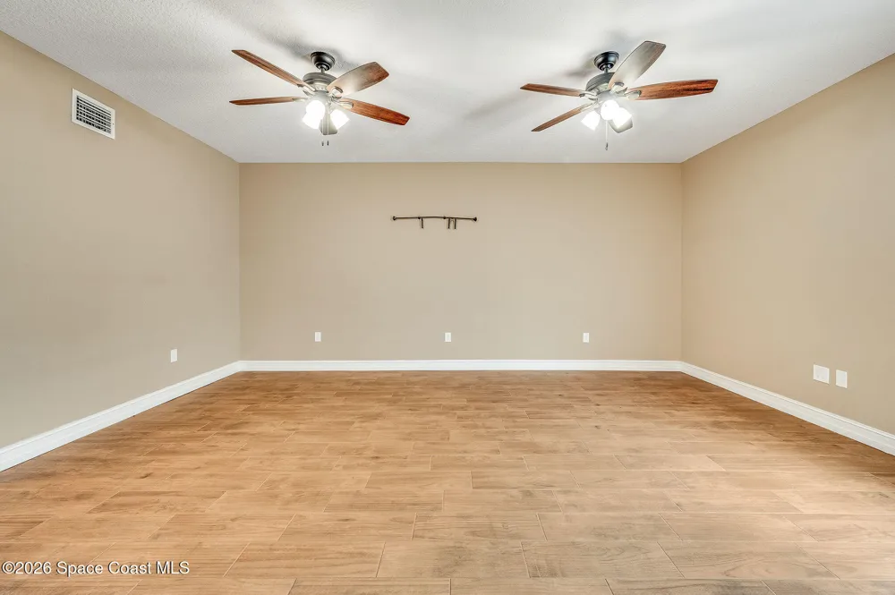 2326 Holder Road Mims, FL 32754