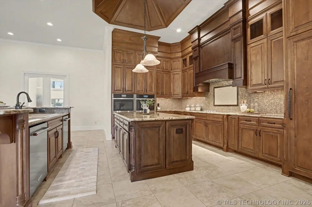 17743 E Red Hawk Road Owasso, OK 74055