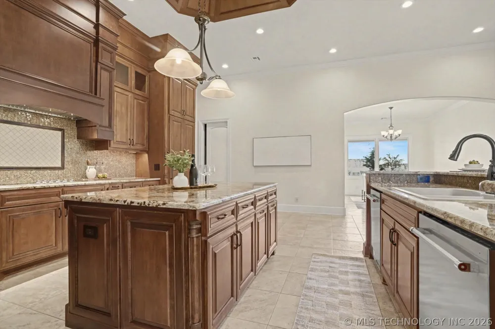 17743 E Red Hawk Road Owasso, OK 74055