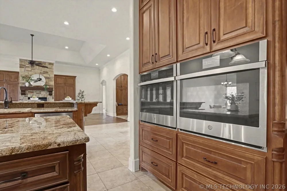 17743 E Red Hawk Road Owasso, OK 74055
