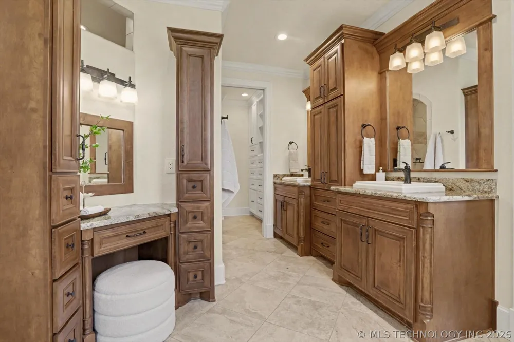 17743 E Red Hawk Road Owasso, OK 74055
