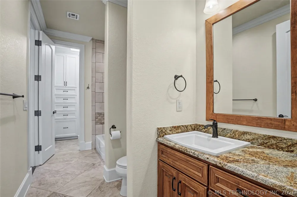 17743 E Red Hawk Road Owasso, OK 74055