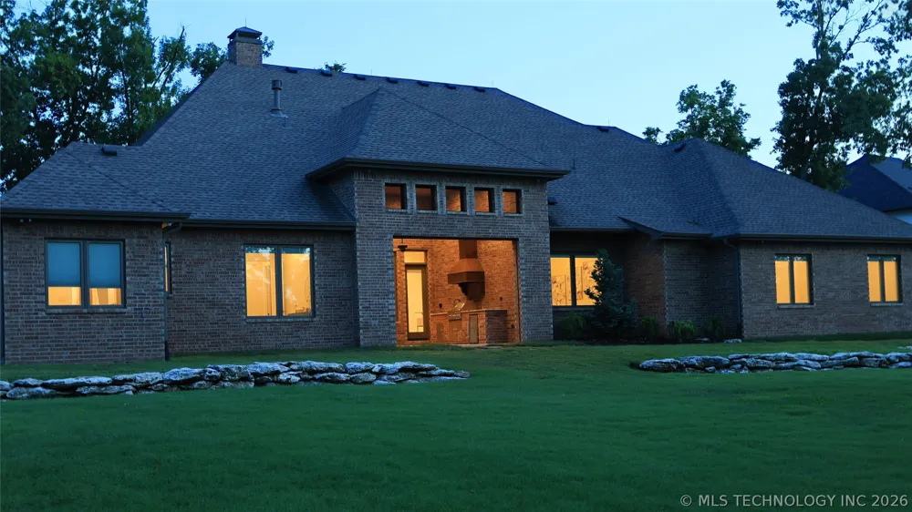 17743 E Red Hawk Road Owasso, OK 74055