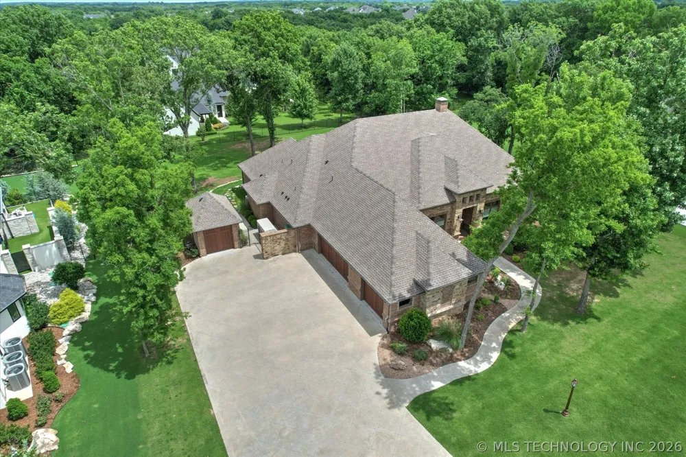 17743 E Red Hawk Road Owasso, OK 74055