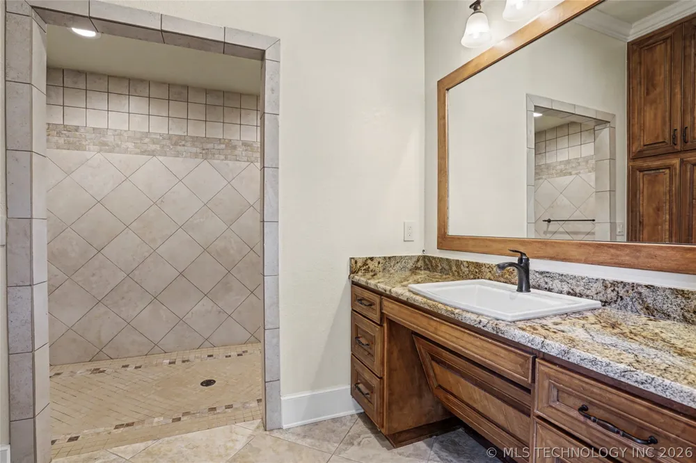 17743 E Red Hawk Road Owasso, OK 74055
