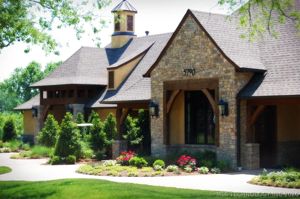17743 E Red Hawk Road Owasso, OK 74055