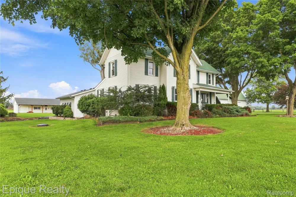 7228 Yankee Road Whiteford Township, MI 49267