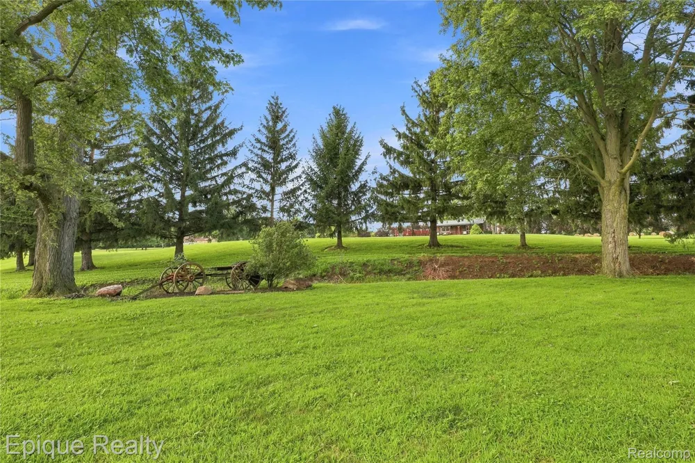 7228 Yankee Road Whiteford Township, MI 49267