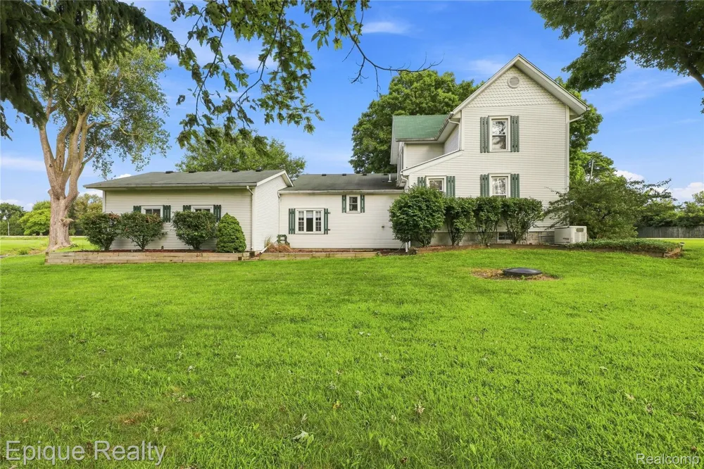 7228 Yankee Road Whiteford Township, MI 49267