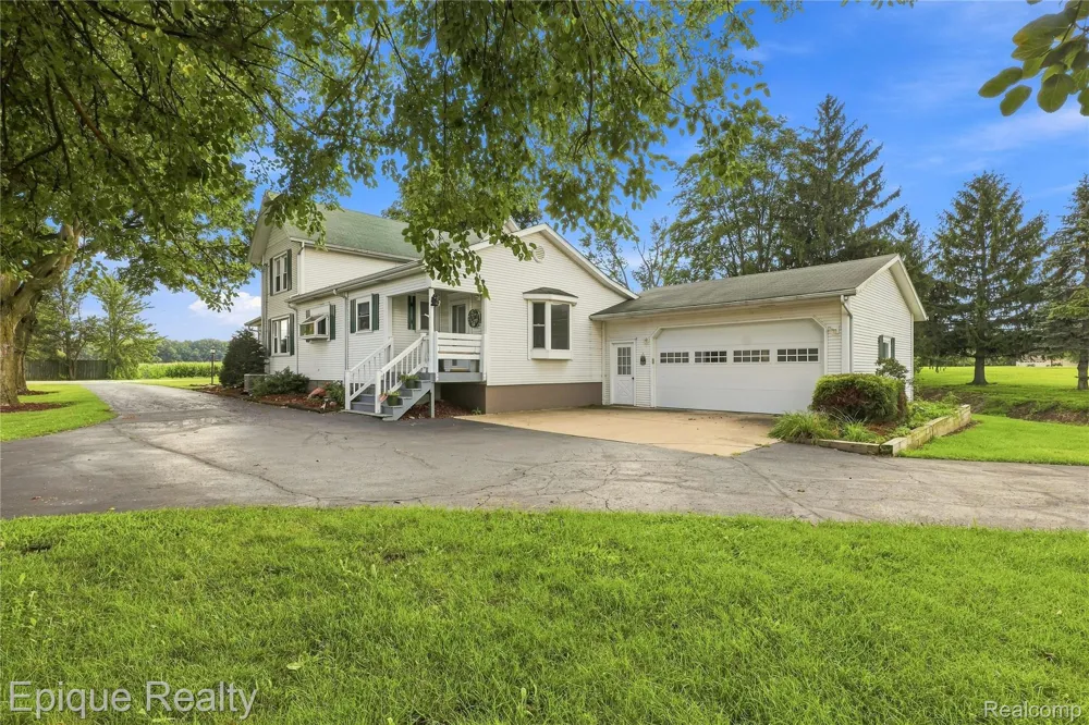 7228 Yankee Road Whiteford Township, MI 49267