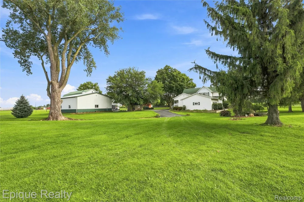 7228 Yankee Road Whiteford Township, MI 49267
