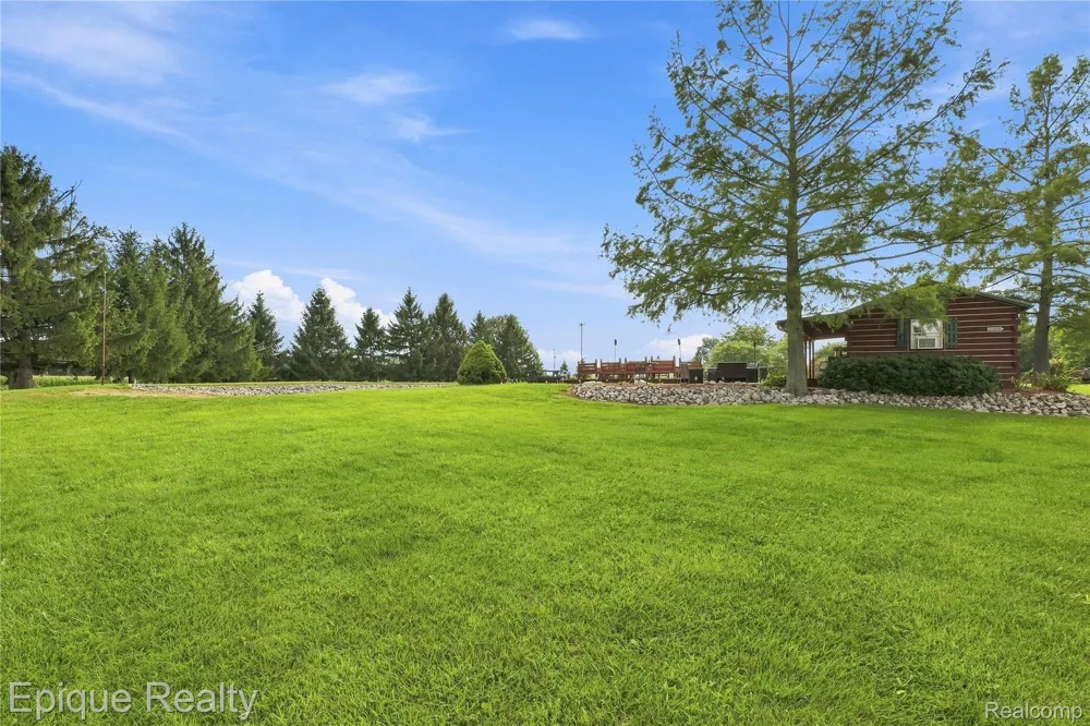 7228 Yankee Road Whiteford Township, MI 49267