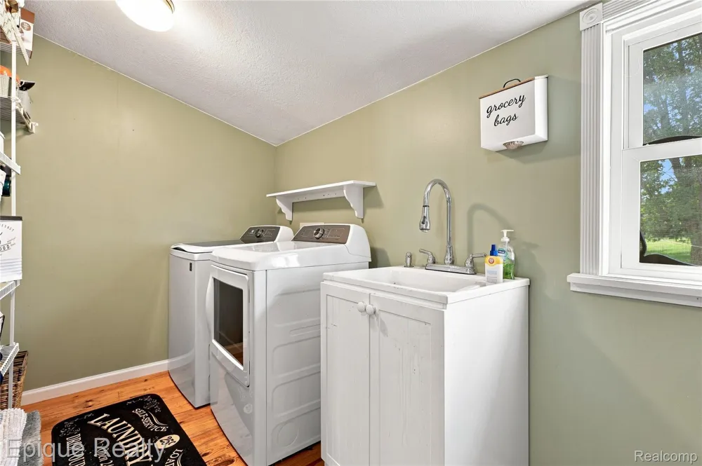 7228 Yankee Road Whiteford Township, MI 49267