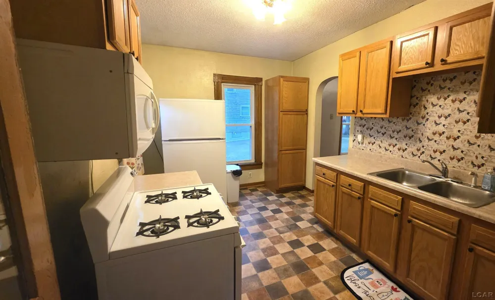 302 Orchard Street Morenci City, MI 49256