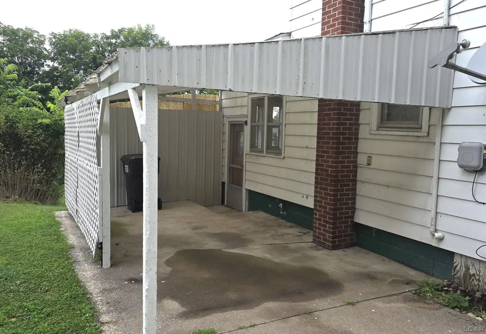 302 Orchard Street Morenci City, MI 49256