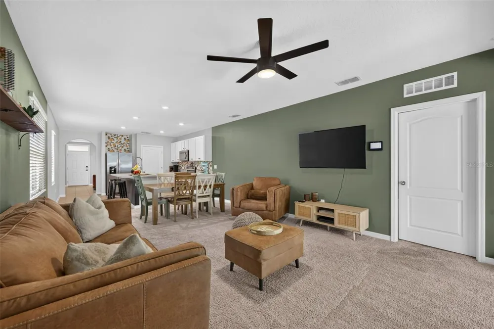 2291 DELHI PLACE Sanford, FL 32771