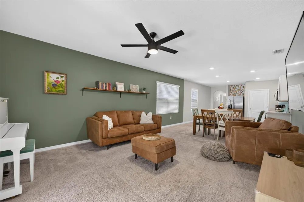 2291 DELHI PLACE Sanford, FL 32771