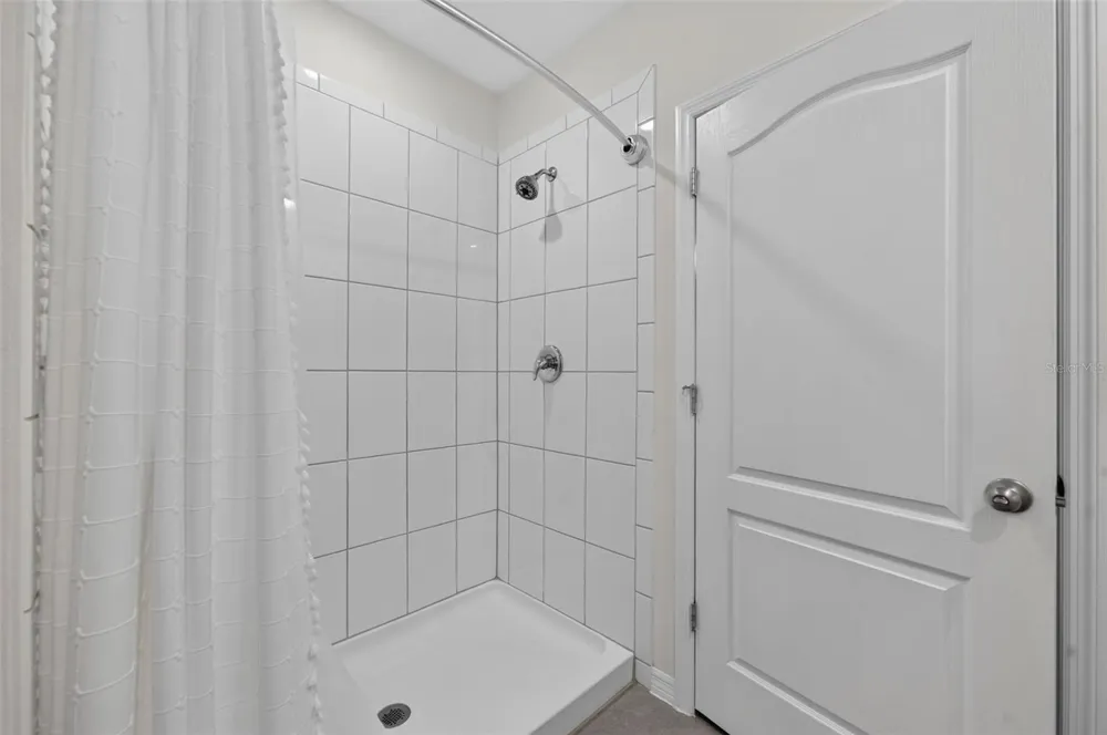 2291 DELHI PLACE Sanford, FL 32771