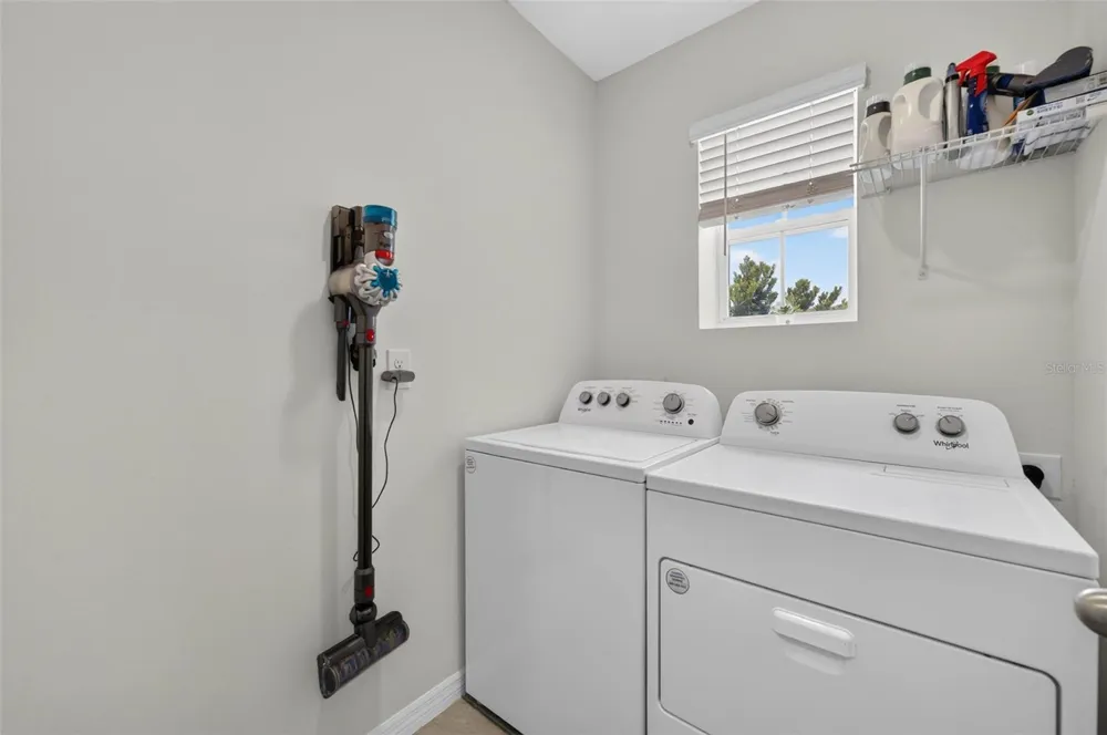 2291 DELHI PLACE Sanford, FL 32771