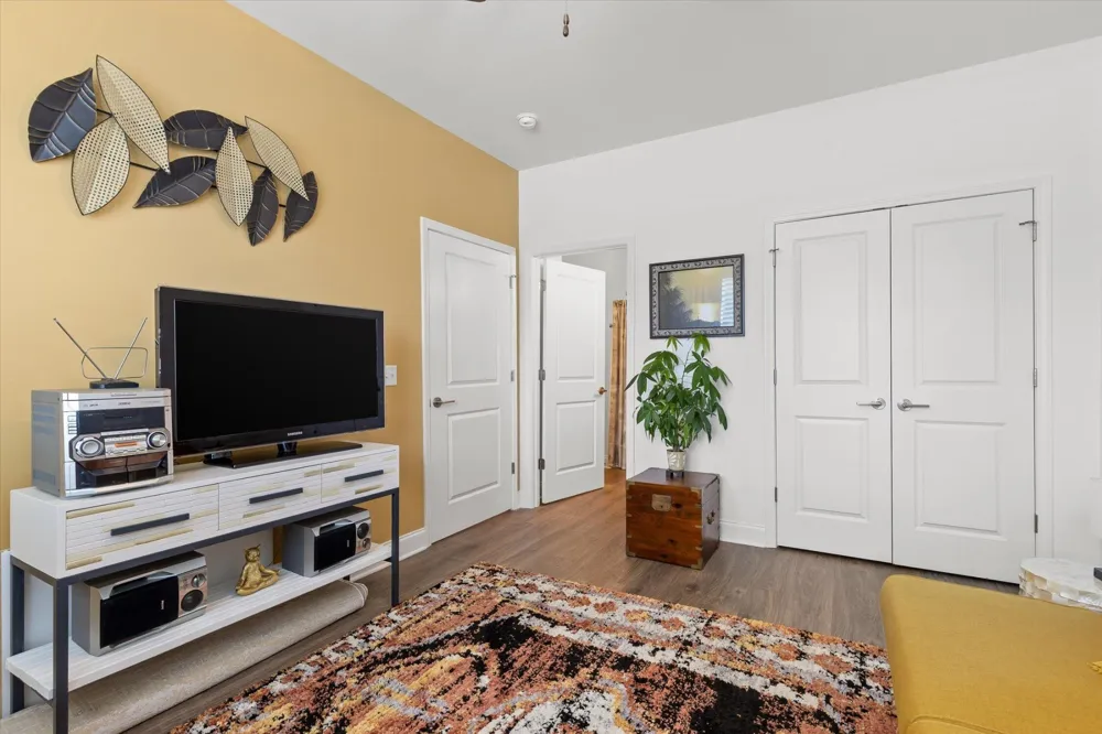 8876 James Creek Drive Ooltewah, TN 37363