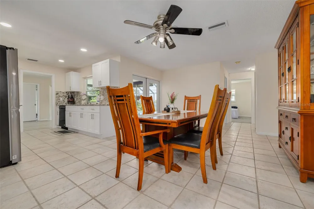 8960 140TH STREET Seminole, FL 33776