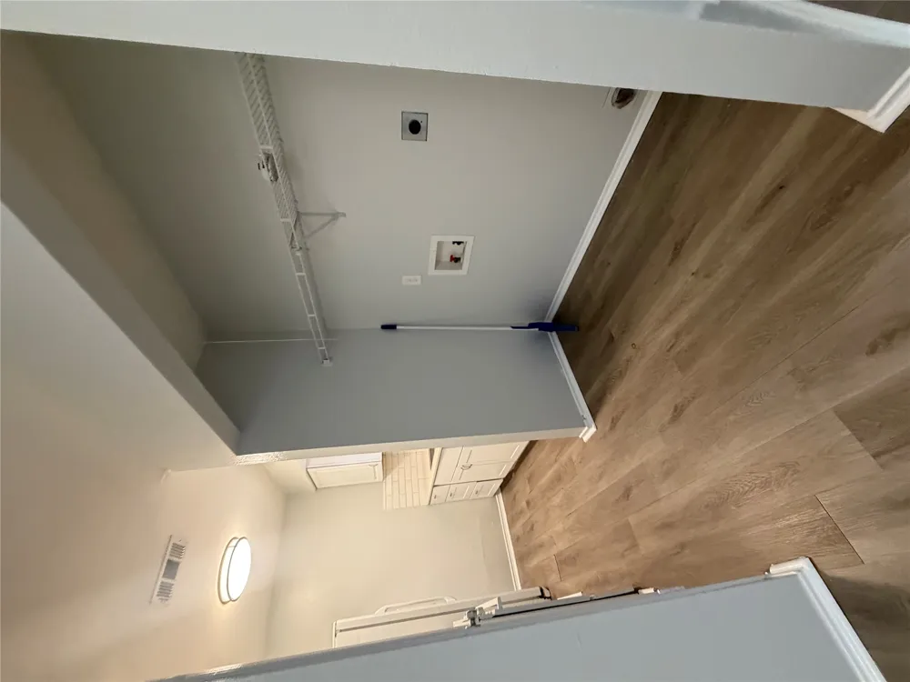 509 Central Avenue #B Elgin, TX 78621
