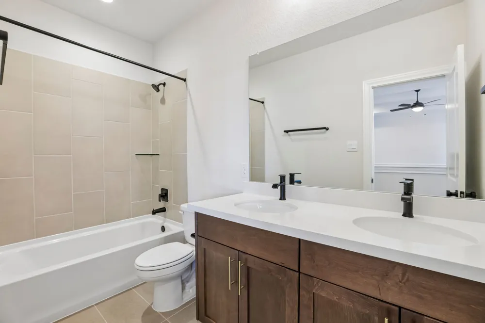 276 Prickly Poppy Loop Kyle, TX 78640