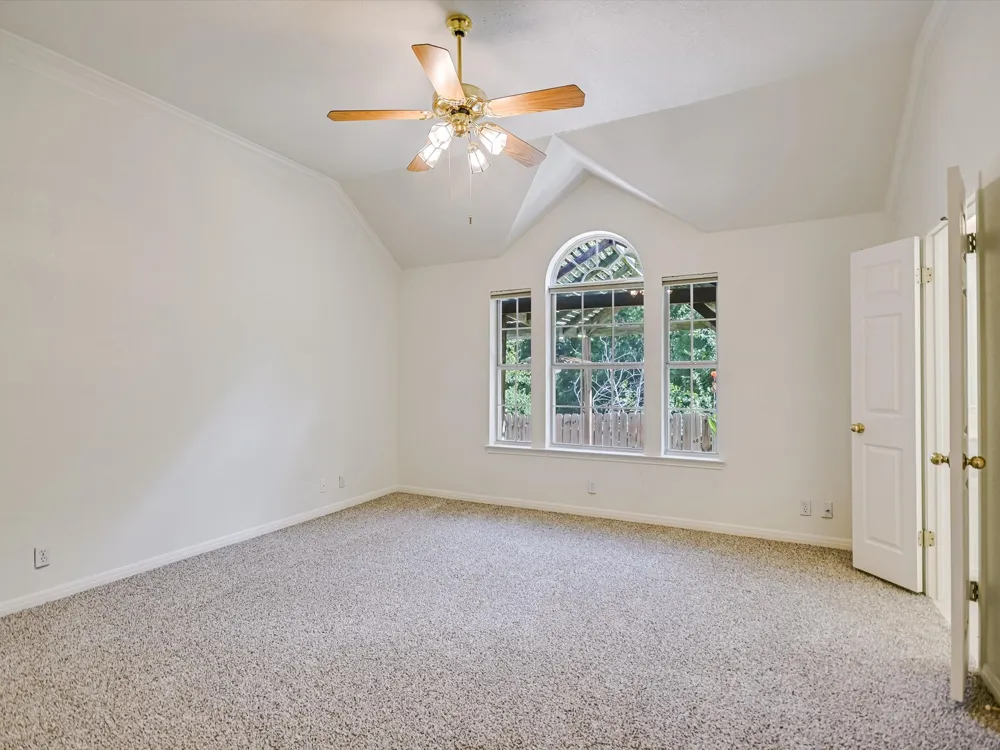 10817 Redmond Road Austin, TX 78739
