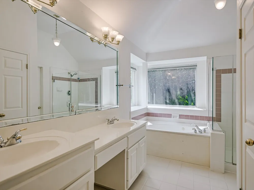 10817 Redmond Road Austin, TX 78739