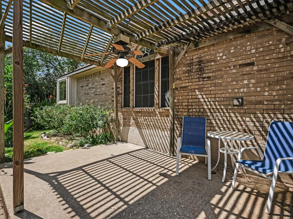 10817 Redmond Road Austin, TX 78739