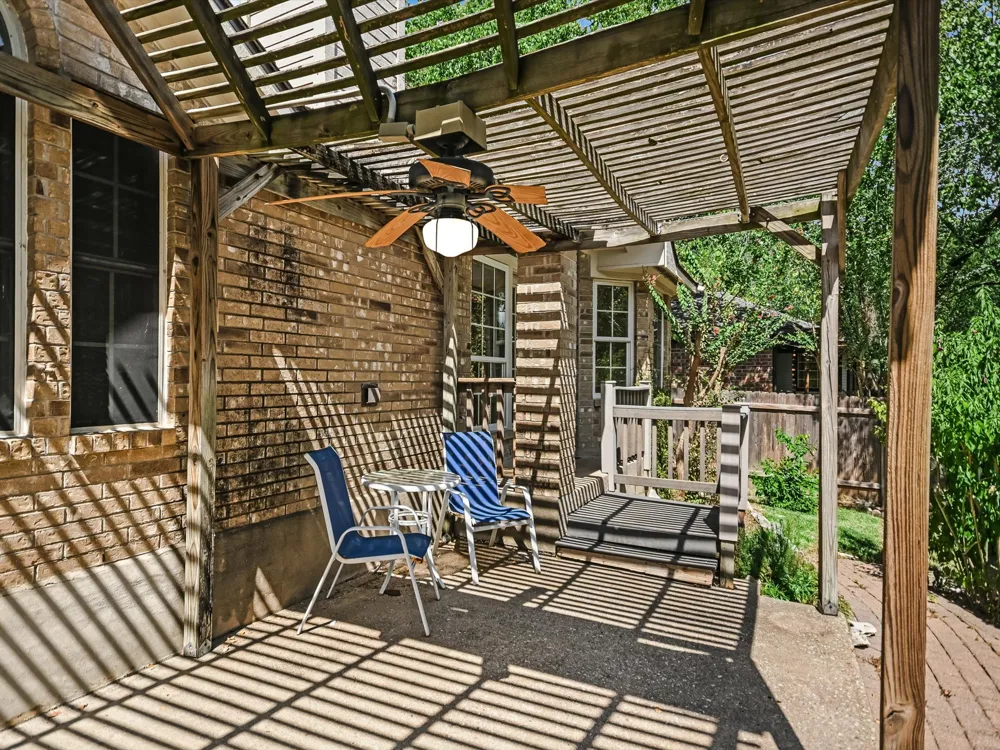 10817 Redmond Road Austin, TX 78739