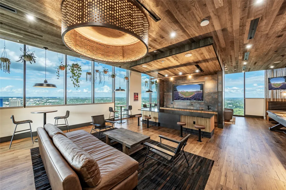 84 East Avenue #1405 Austin, TX 78701