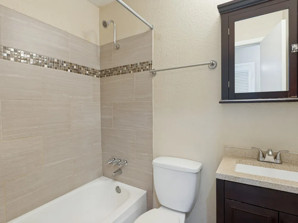 2401 Manor Rd #218 Austin, TX 78722