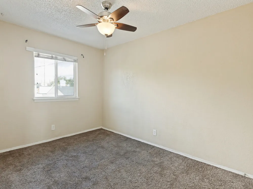 2401 Manor Rd #218 Austin, TX 78722