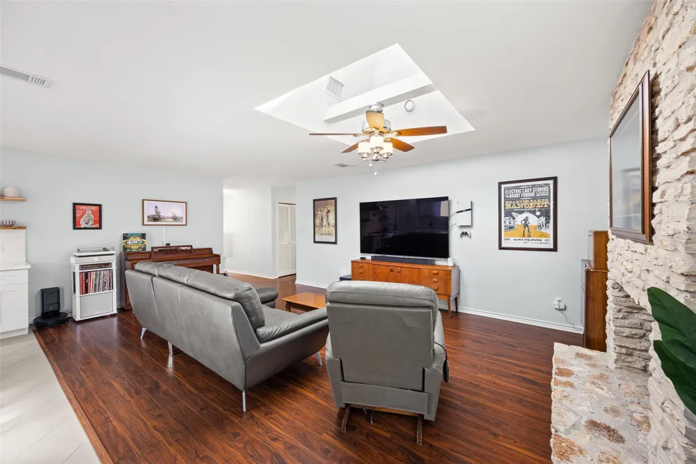 11307 Powder Mill Trail Austin, TX 78750