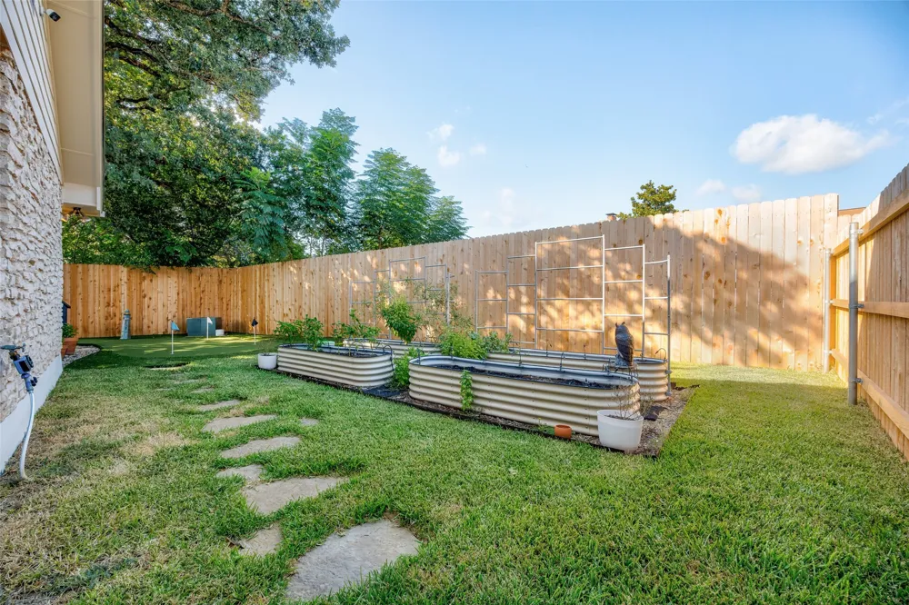 11307 Powder Mill Trail Austin, TX 78750