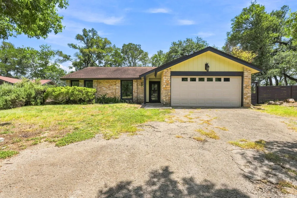 4 Acacia Drive Wimberley, TX 78676