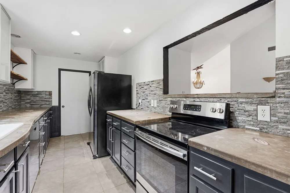 4 Acacia Drive Wimberley, TX 78676