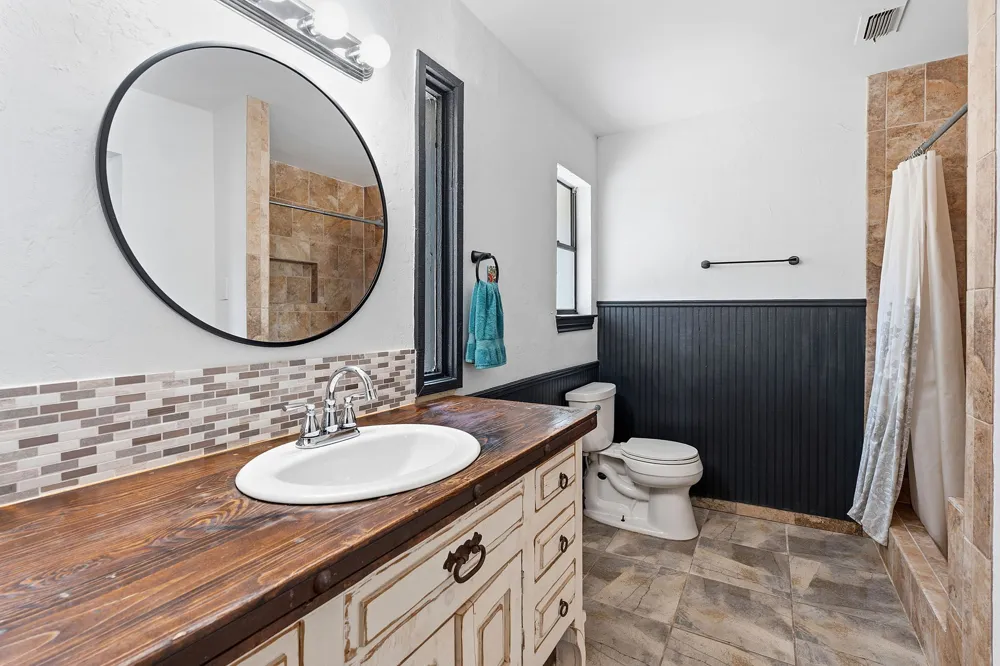 4 Acacia Drive Wimberley, TX 78676