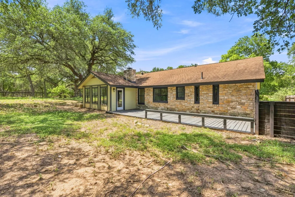 4 Acacia Drive Wimberley, TX 78676