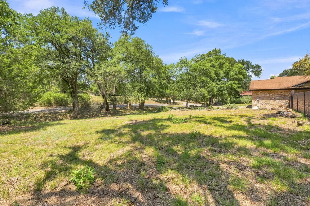 4 Acacia Drive Wimberley, TX 78676