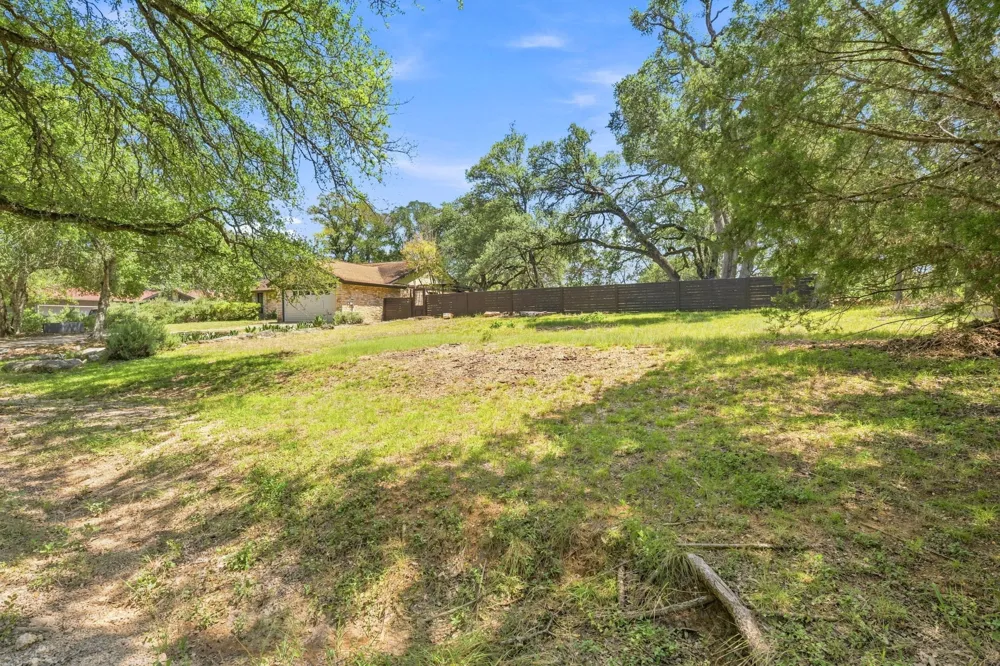 4 Acacia Drive Wimberley, TX 78676
