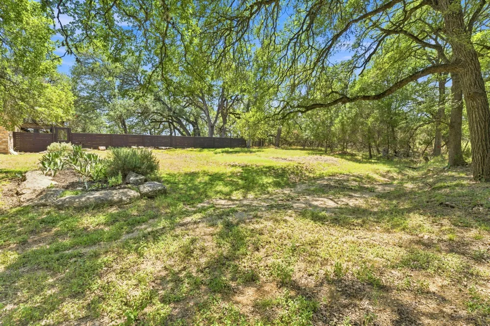 4 Acacia Drive Wimberley, TX 78676