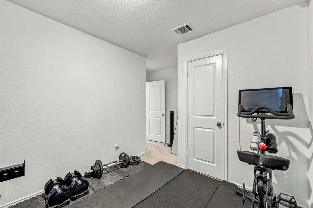 54 Trinity Circle Lockhart, TX 78644