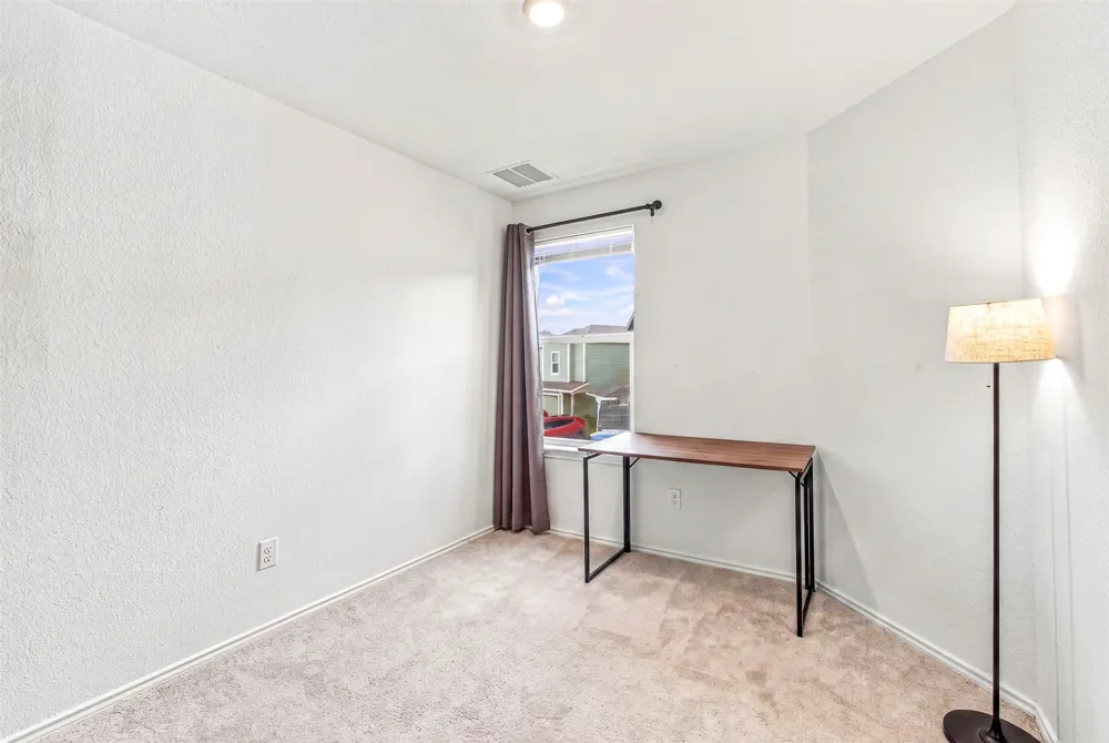 54 Trinity Circle Lockhart, TX 78644