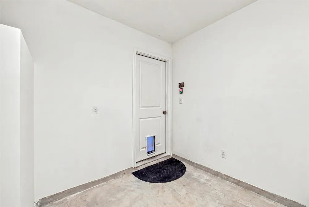 54 Trinity Circle Lockhart, TX 78644