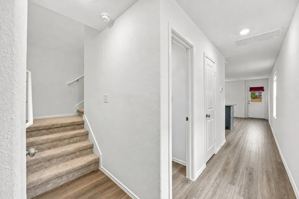 54 Trinity Circle Lockhart, TX 78644