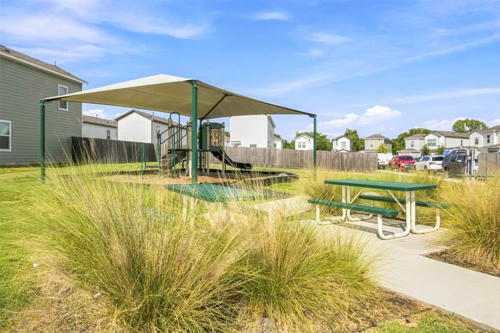 54 Trinity Circle Lockhart, TX 78644