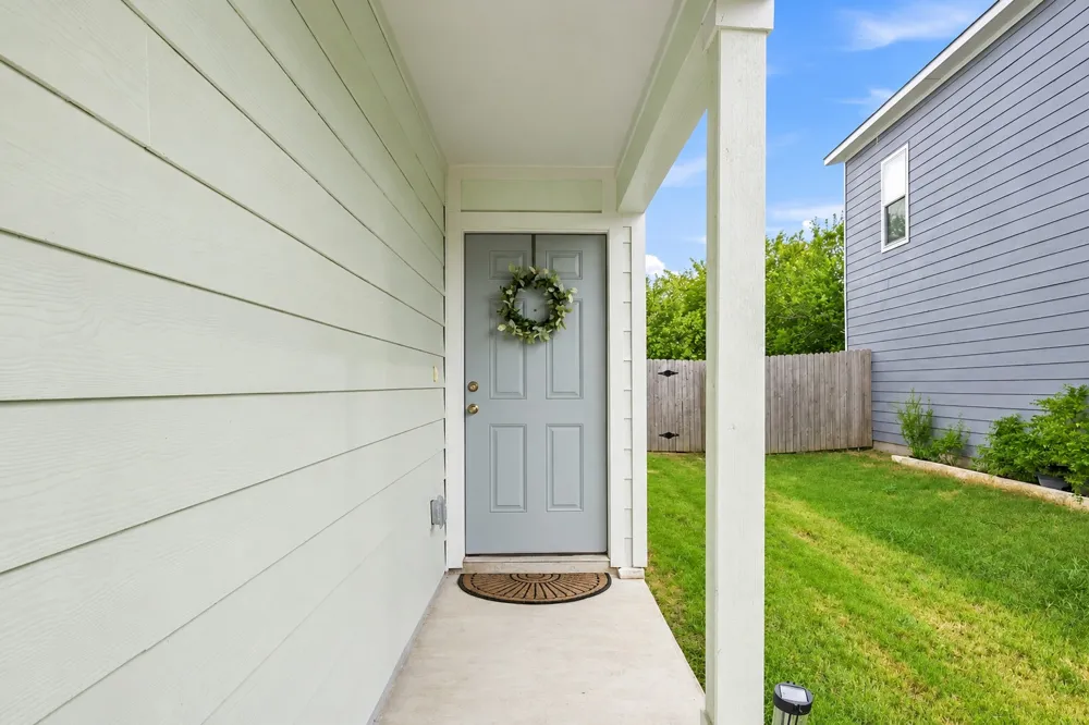 54 Trinity Circle Lockhart, TX 78644