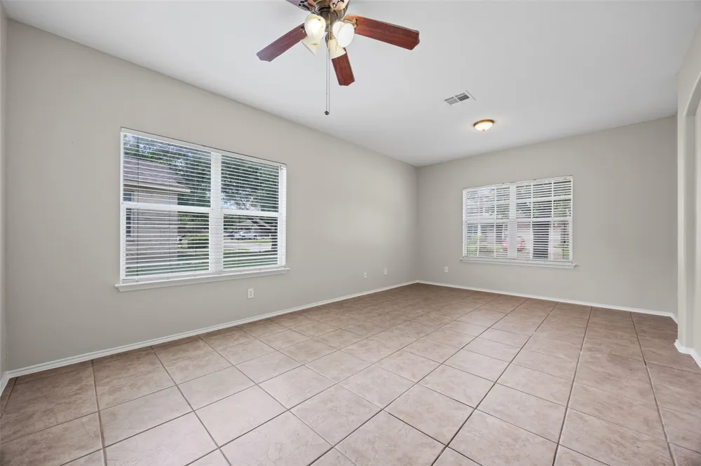 20521 Farm Pond Lane Pflugerville, TX 78660